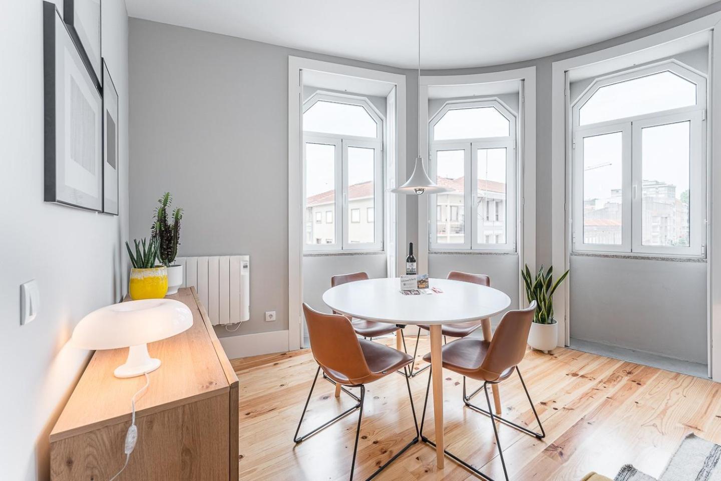Guestready - Colorful Apt Near Agosto Station OOporto Extérieur photo